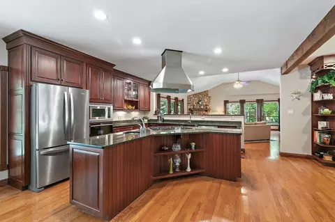 565 Tanglewood Ct, Algonquin, IL 60102 photo 13