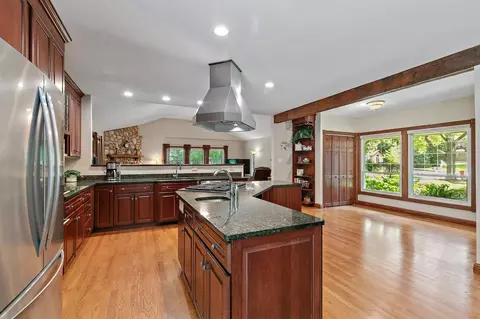 565 Tanglewood Ct, Algonquin, IL 60102 photo 10