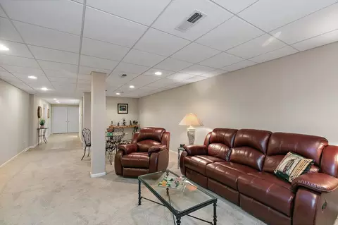 565 Tanglewood Ct, Algonquin, IL 60102 photo 37