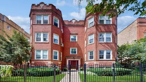 6214 N Bell Ave #2N, Chicago, IL 60659
