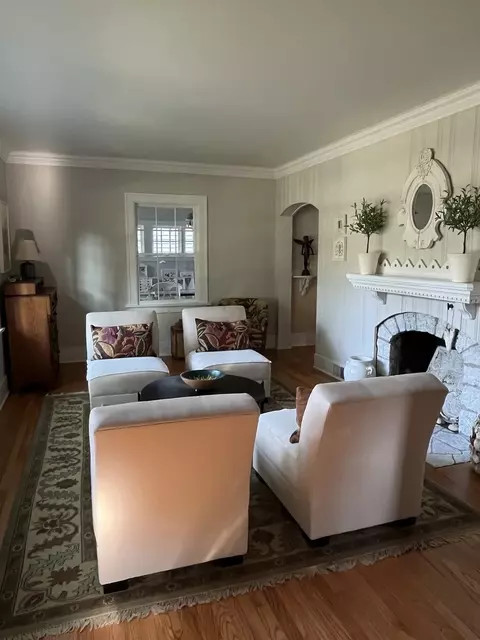 1041 Hazel Ave, Deerfield, IL 60015 photo 8