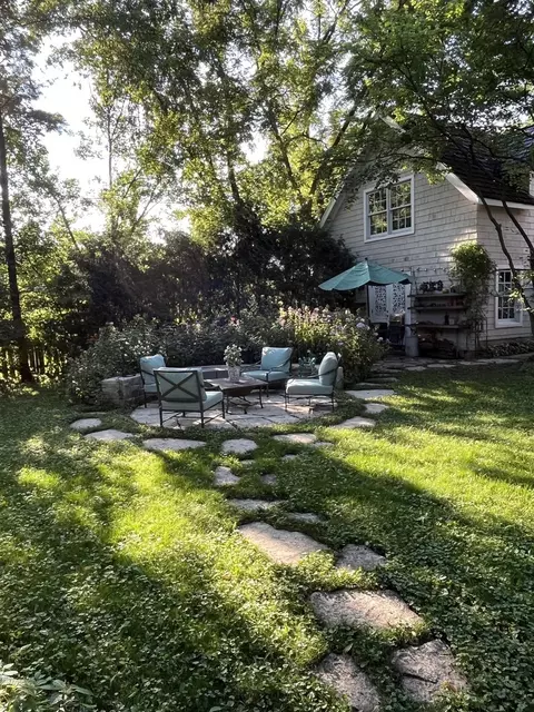 1041 Hazel Ave, Deerfield, IL 60015 photo 20