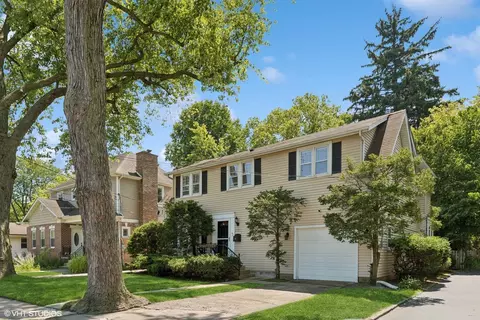 2101 Wilmette Ave, Wilmette, IL 60091