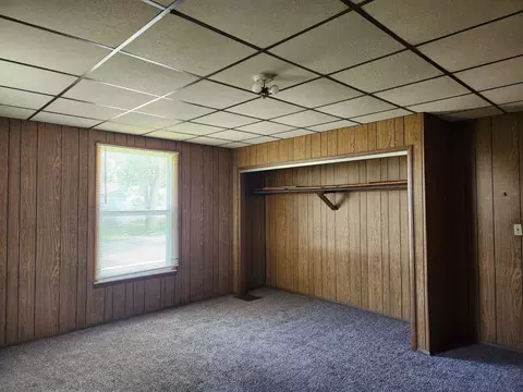 Bedroom - 1524 E Percy Ave, Springfield, IL 62702 photo 2 of 3