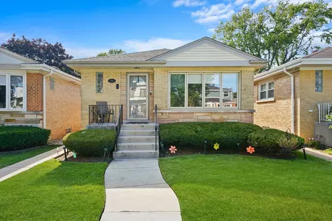 7502 N Overhill Ave, Chicago, IL 60631