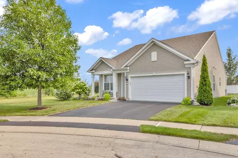 13225 Meadowlark Ct, Huntley, IL 60142