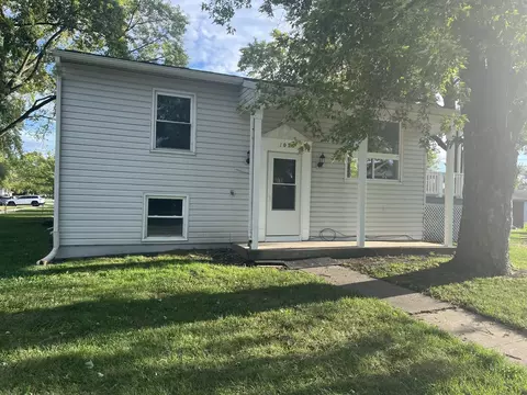 1070 E Durham St, Bradley, IL 60915