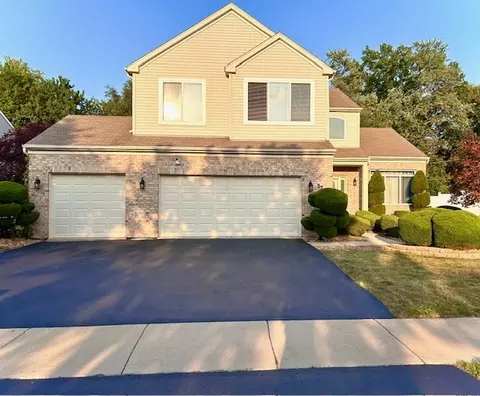 57 Sundance Rd, Matteson, IL 60443
