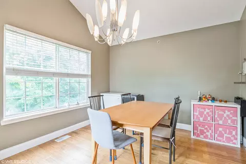 Dining - 81 Cantal Ct, Wheeling, IL 60090 photo 3 of 3