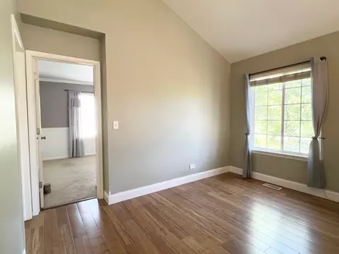 Bedroom - 81 Cantal Ct, Wheeling, IL 60090 photo 1 of 5