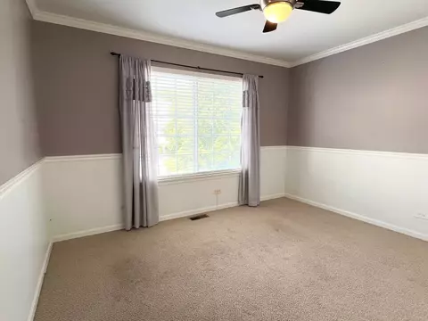 Bedroom - 81 Cantal Ct, Wheeling, IL 60090 photo 3 of 5