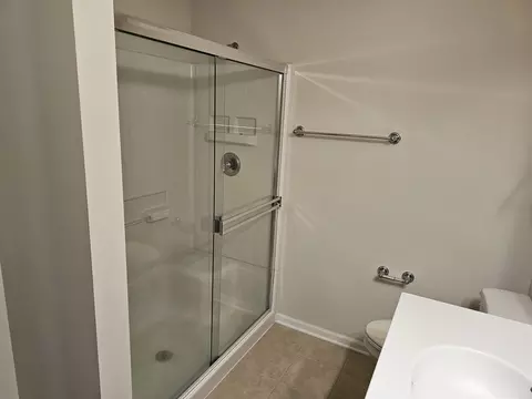 1014 Reserve Dr, Elgin, IL 60124 photo 15