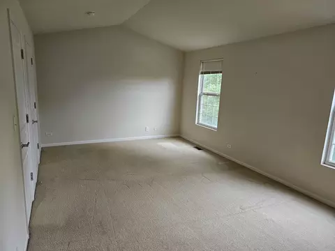 1014 Reserve Dr, Elgin, IL 60124 photo 14