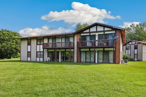 4161 192nd Pl #195, Country Club Hills, IL 60478