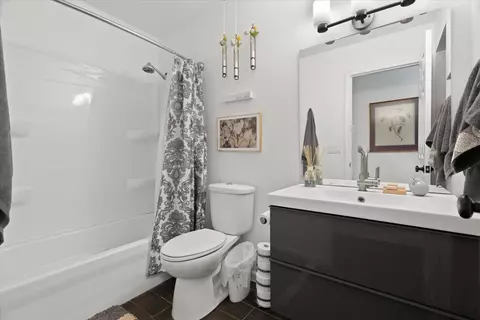 202 N Kent Rd, Mchenry, IL 60051 photo 30