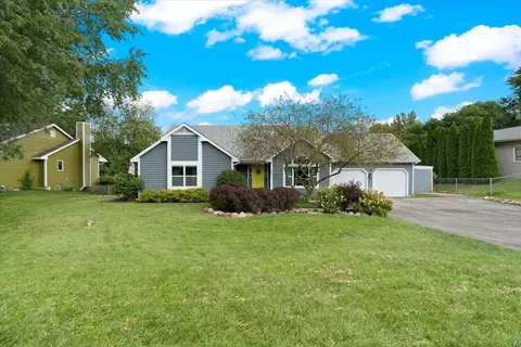 202 N Kent Rd, Mchenry, IL 60051 photo 6