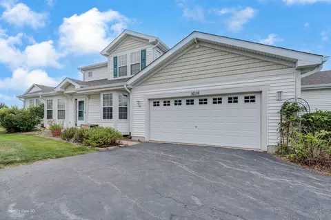 16114 Michigan St, Crest Hill, IL 60403