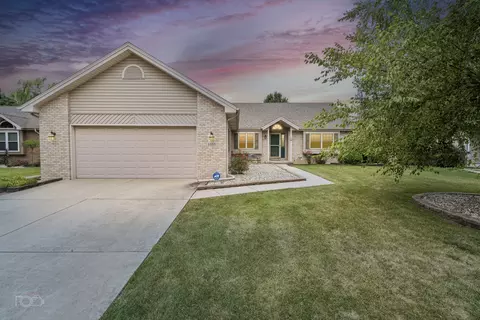 1555 Sunridge Dr, Bourbonnais, IL 60914