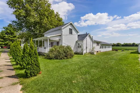 535 NE 3rd St, De Land, IL 61839 photo 3