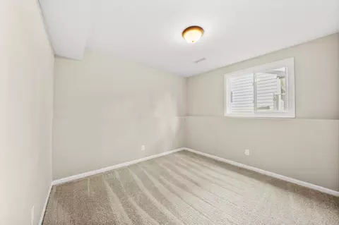 3245 N Manor Dr, Lansing, IL 60438 photo 27