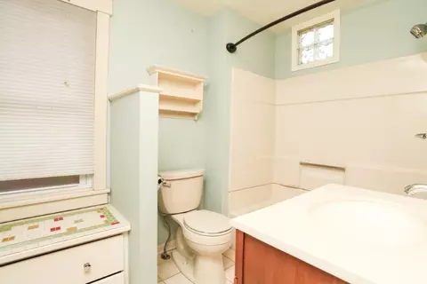Bath - 1115 Broadway, Normal, IL 61761 photo 1 of 1