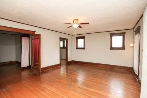 Living - 1115 Broadway, Normal, IL 61761 photo 3 of 5