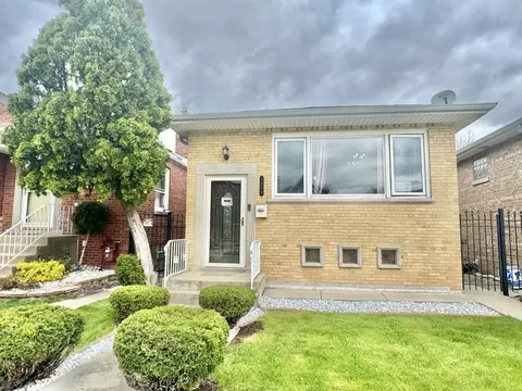 3934 W 58th Pl, Chicago, IL 60629