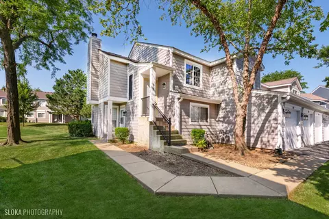 517 Mallard Ct #0, Schaumburg, IL 60193