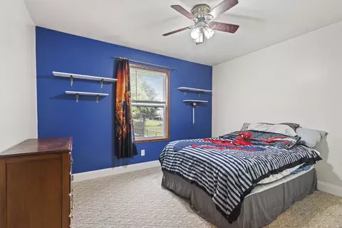 Bedroom - 911 Quill Dr, Roscoe, IL 61073 photo 2 of 8