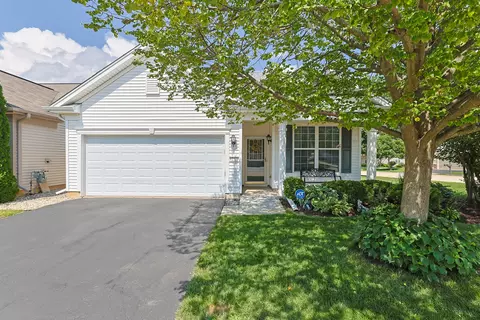 12574 Castle Rock Dr, Huntley, IL 60142