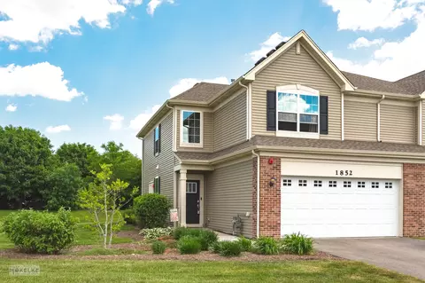 1852 Wren Rd, Yorkville, IL 60560