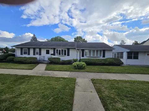 1825 E Forest Ave, Des Plaines, IL 60018 photo 2