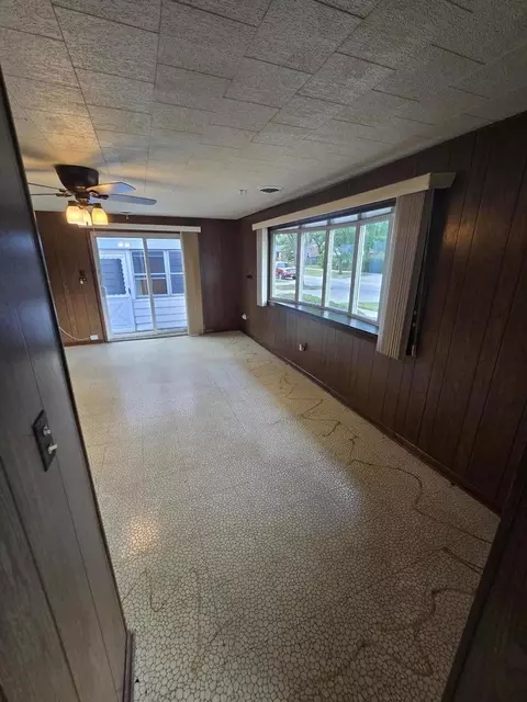 1825 E Forest Ave, Des Plaines, IL 60018 photo 17