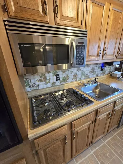 1825 E Forest Ave, Des Plaines, IL 60018 photo 19