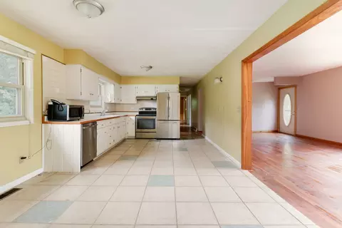 18871 Tomahawk Trl, Danvers, IL 61732 photo 7