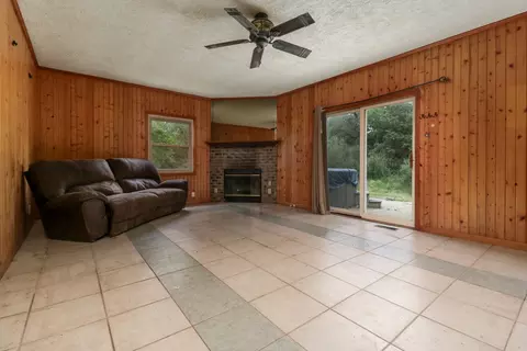 18871 Tomahawk Trl, Danvers, IL 61732 photo 11