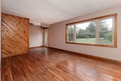18871 Tomahawk Trl, Danvers, IL 61732 photo 5