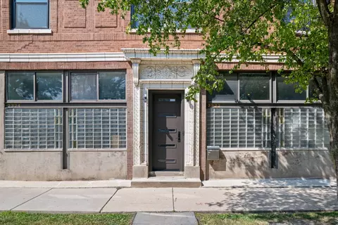 2222 W Potomac Ave, Chicago, IL 60622