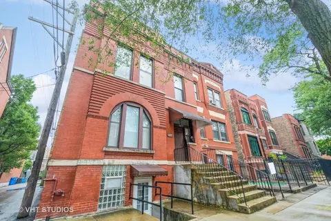 1217 W Flournoy St, Chicago, IL 60607