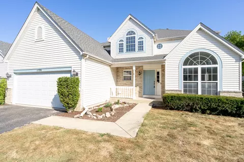 1798 Pebblestone Dr, Romeoville, IL 60446