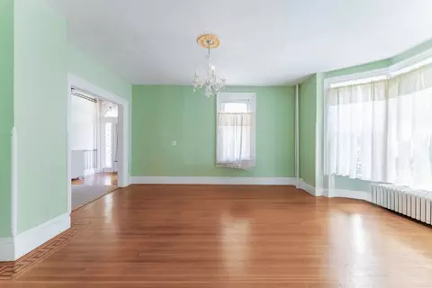 Living - 258 Douglas Ave, Elgin, IL 60120 photo 2 of 4
