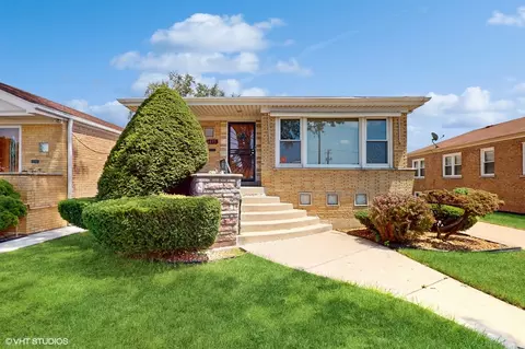 6015 S Rutherford Ave, Chicago, IL 60638