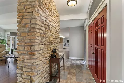 Entry Way - 1010 Douglas Rd, Elgin, IL 60120 photo 1 of 2