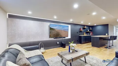 Living - 584 Gaslight Dr, Algonquin, IL 60102 photo 3 of 4