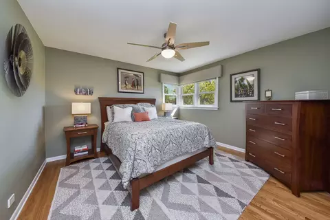 Bedroom - 1726 Glencoe St, Wheaton, IL 60187 photo 1 of 3