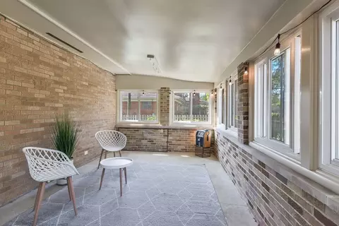 Exterior - 1726 Glencoe St, Wheaton, IL 60187 photo 2 of 3