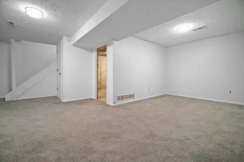 Other - 1707 King Dr #D, Normal, IL 61761 photo 3 of 4