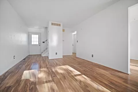 Living - 1707 King Dr #D, Normal, IL 61761 photo 2 of 4