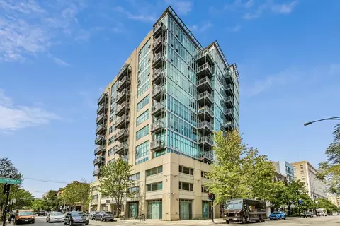 1000 W Leland Ave #12H, Chicago, IL 60640