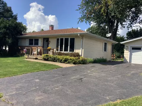 33 W138 Toni St, Saint Charles, IL 60174